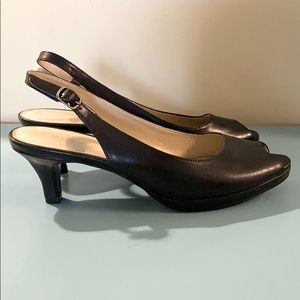 Naturalizer Slingback Pump